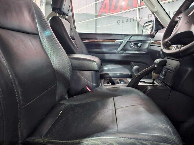 Mitsubishi Pajero - Auto Hot Spot - Image 7