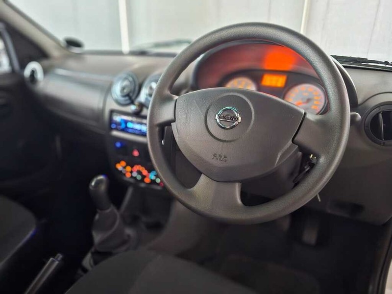 Nissan NP200 - Auto Hot Spot - Image 6