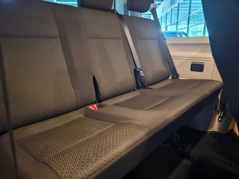 Volkswagen Transporter - Auto Hot Spot - Image 5
