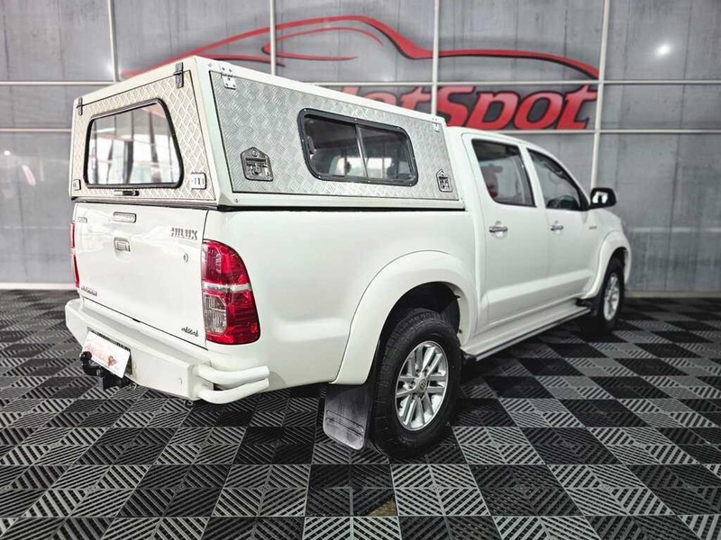 Toyota Hilux - Auto Hot Spot - Image 3