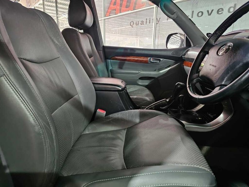 Toyota Land Cruiser Prado - Auto Hot Spot - Image 7