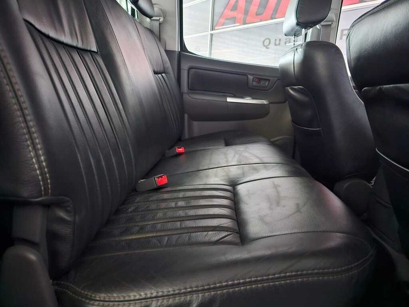 Toyota Hilux - Auto Hot Spot - Image 5