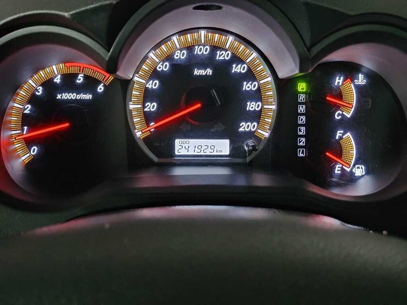 Toyota Hilux - Auto Hot Spot - Image 10