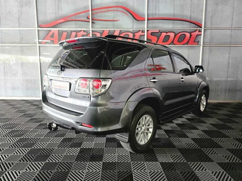 Toyota Fortuner - Auto Hot Spot - Image 3