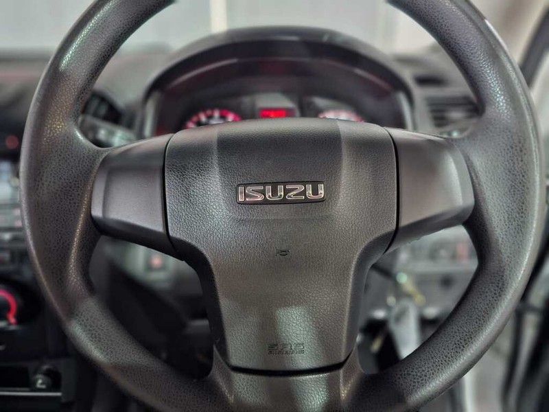 Isuzu KB - Auto Hot Spot - Image 9