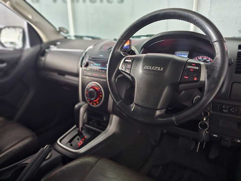 Isuzu KB - Auto Hot Spot - Image 9