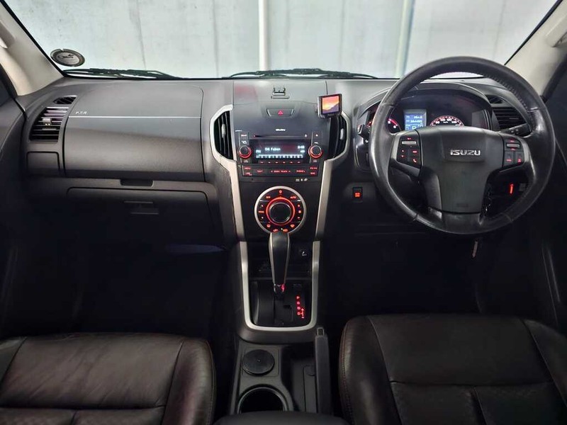 Isuzu KB - Auto Hot Spot - Image 7