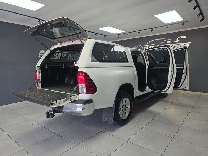 Toyota Hilux - WP Motors - Image 10