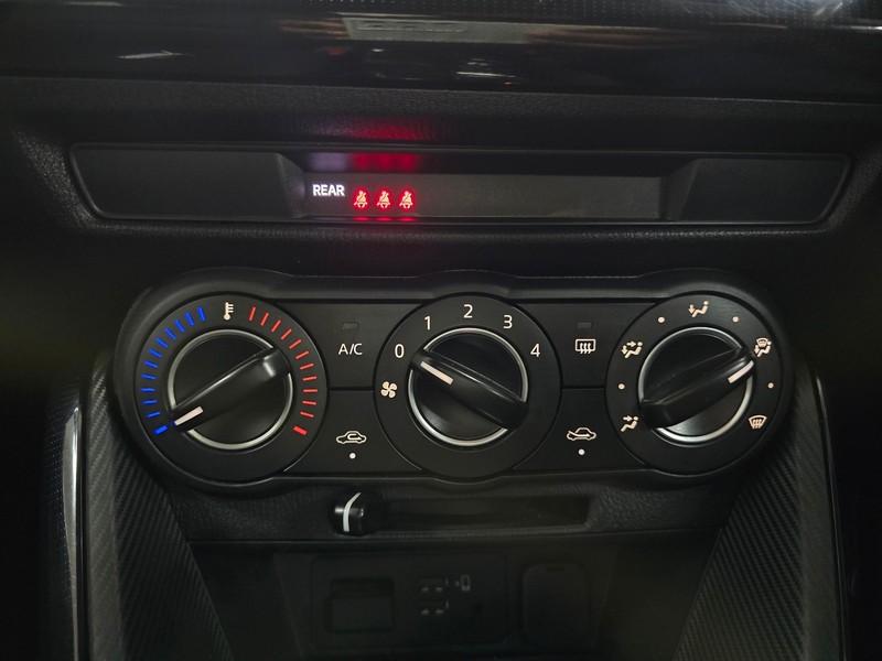 Mazda 2 - Hatfield VW Northcliff - Image 6