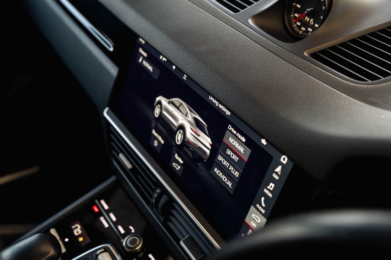 Porsche Cayenne - Bruma Nissan - Image 21