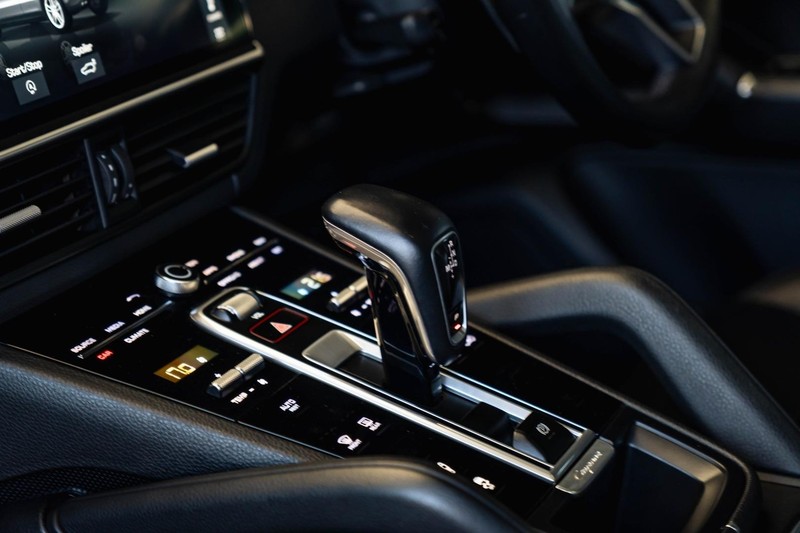 Porsche Cayenne - Bruma Nissan - Image 16