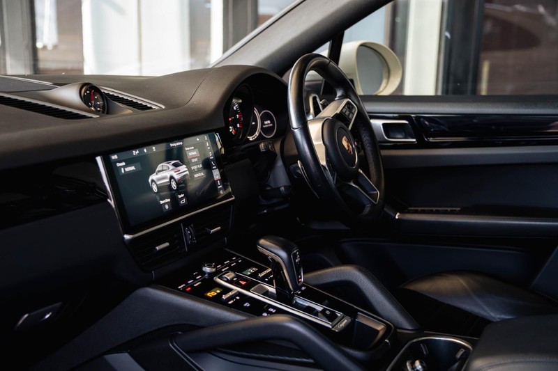 Porsche Cayenne - Bruma Nissan - Image 19
