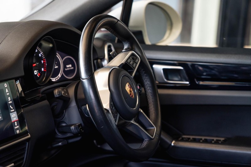 Porsche Cayenne - Bruma Nissan - Image 22