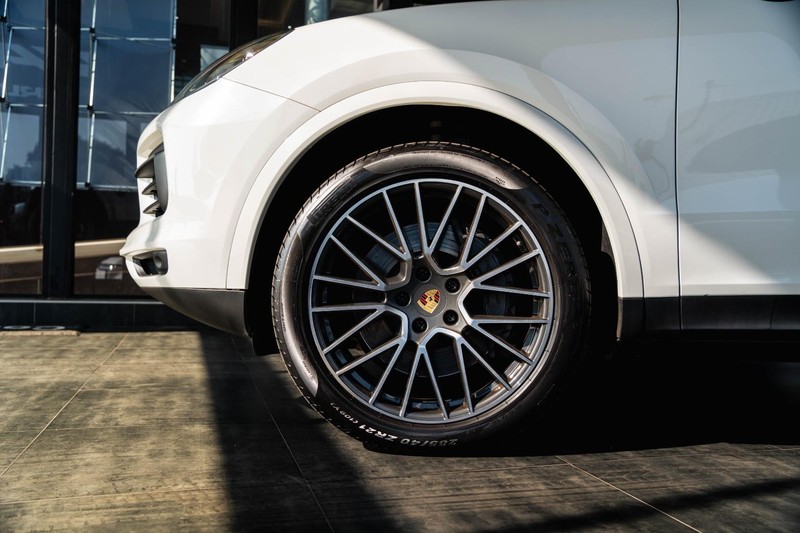 Porsche Cayenne - Bruma Nissan - Image 8