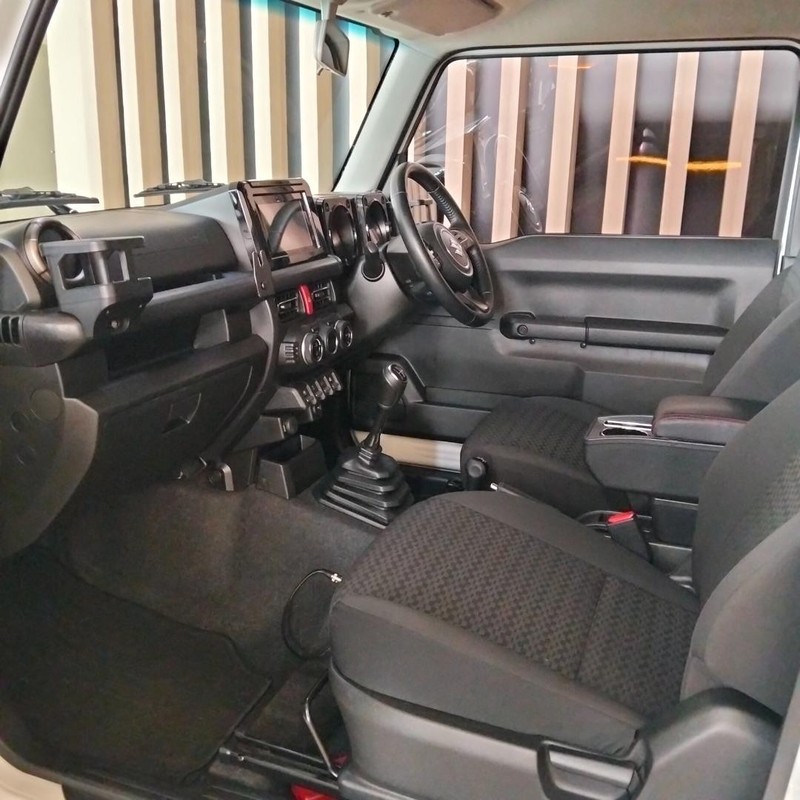 Suzuki Jimny - GWM Motors Vaal PTY (Ltd) - Image 10