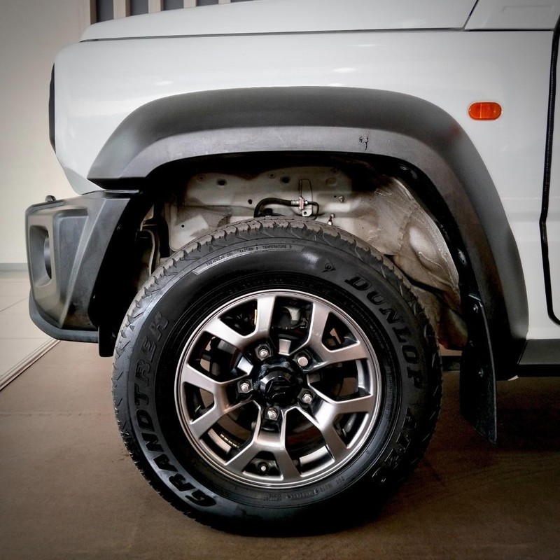 Suzuki Jimny - GWM Motors Vaal PTY (Ltd) - Image 6