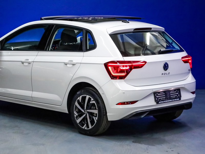Volkswagen Polo - Hatfield VW Bryanston - Image 17
