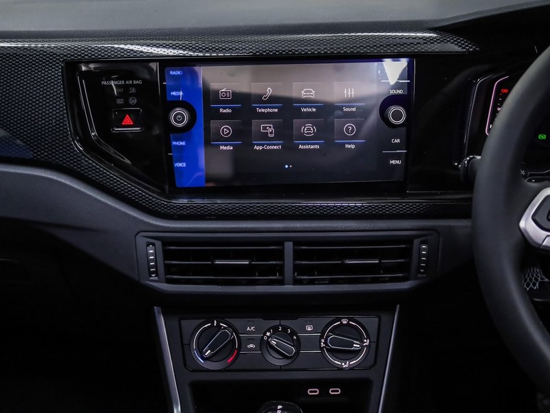 Volkswagen Polo - Hatfield VW Bryanston - Image 14