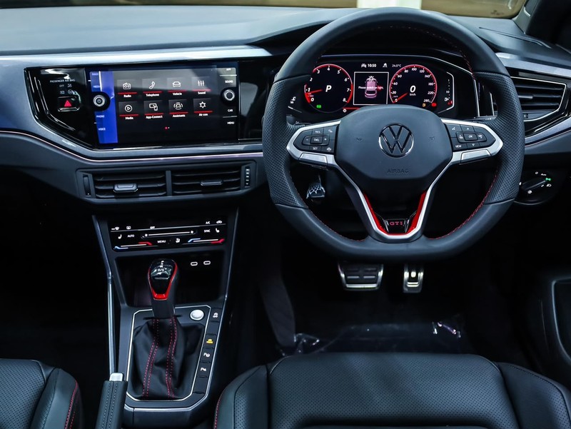 Volkswagen Polo - Hatfield VW Bryanston - Image 15