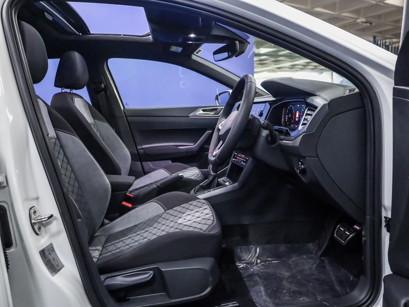 Volkswagen Polo - Hatfield VW Bryanston - Image 9