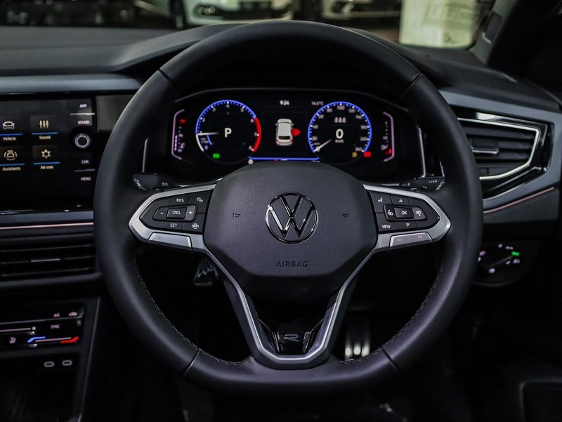 Volkswagen Polo - Hatfield VW Bryanston - Image 13