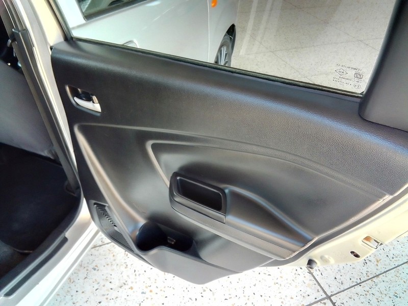 Toyota Vitz - Markon Motors - Image 10