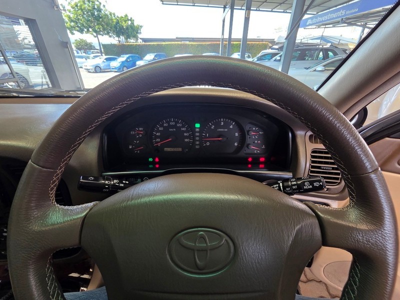 Toyota Land Cruiser - Auto Investments Montana - Image 12