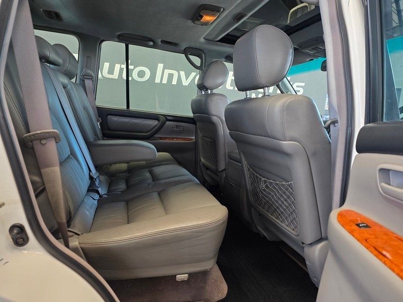Toyota Land Cruiser - Auto Investments Montana - Image 8