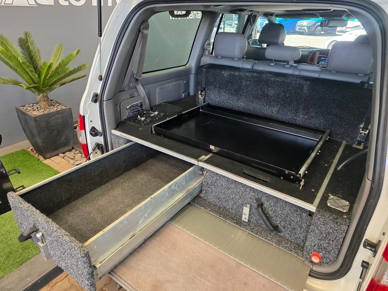Toyota Land Cruiser - Auto Investments Montana - Image 6