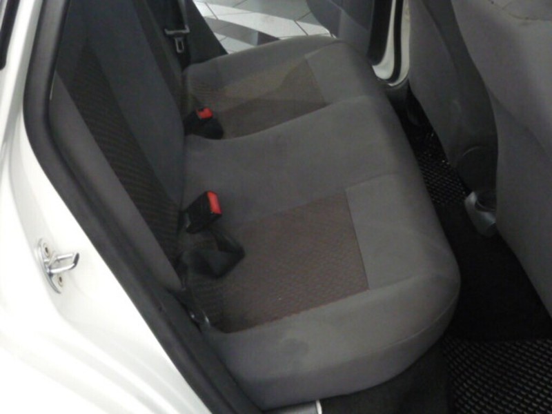 Volkswagen Polo Vivo - LisaCars - Image 12