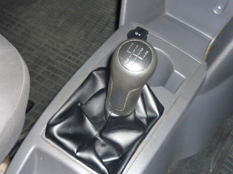Volkswagen Polo - LisaCars - Image 16