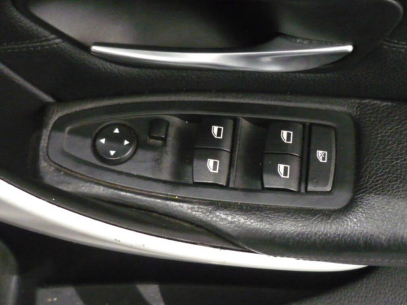 BMW 3 Series - LisaCars - Image 14