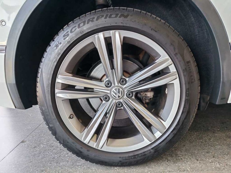 Volkswagen Tiguan Allspace - Auto Investments Hatfield - Image 5