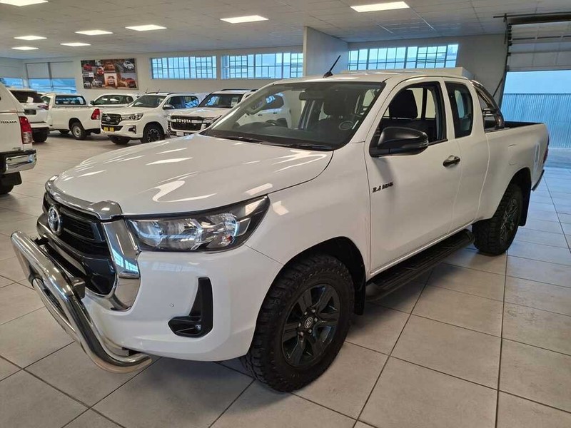Toyota Hilux - Cargen Auto - Image 3