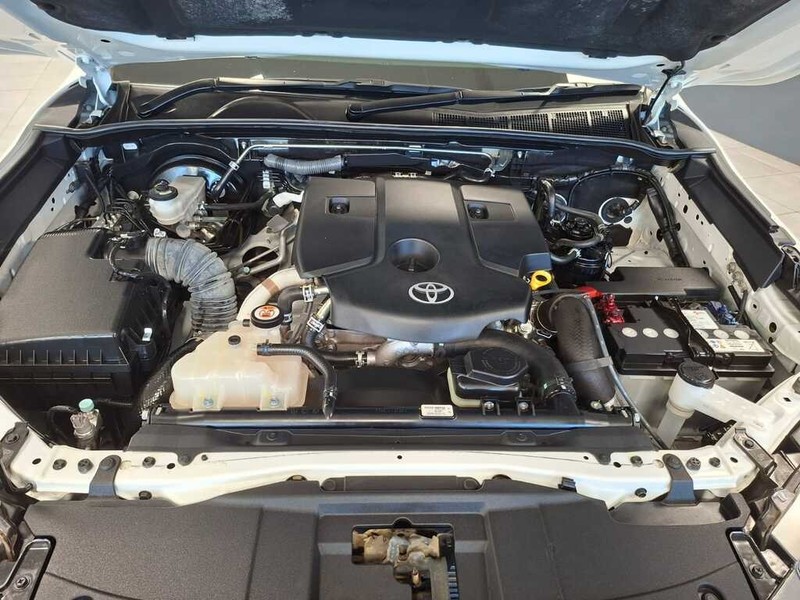 Toyota Hilux - Cargen Auto - Image 13
