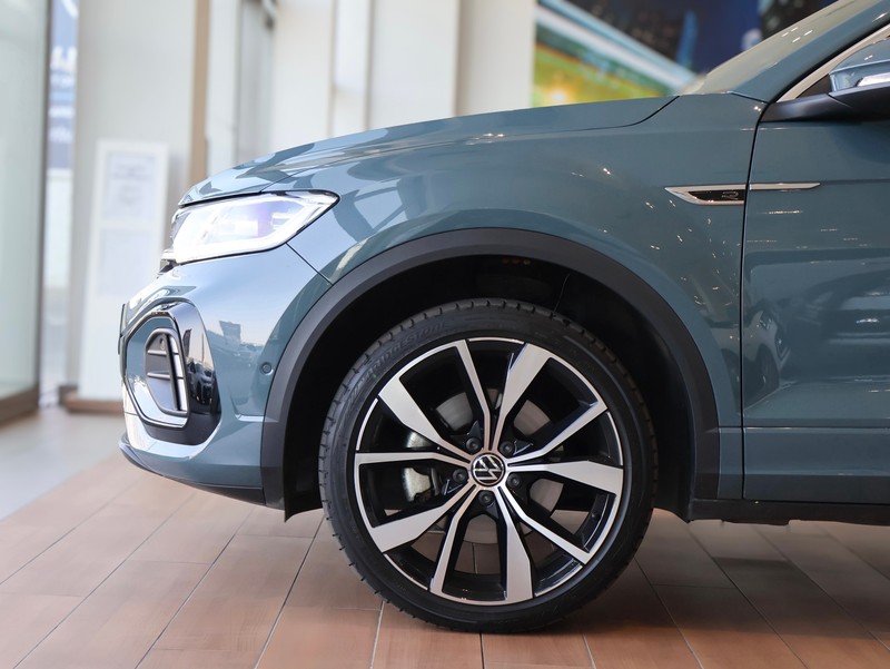 Volkswagen T-Roc - Hatfield VW Melrose Arch - Image 7
