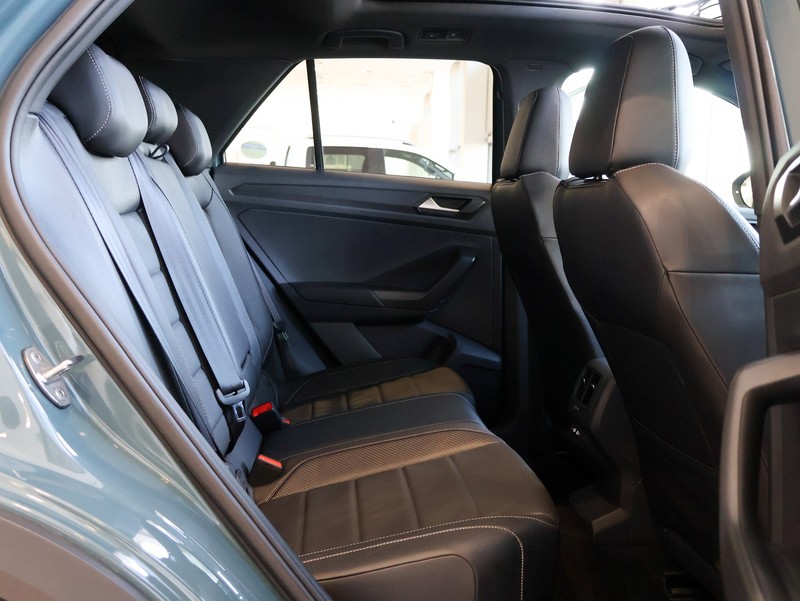 Volkswagen T-Roc - Hatfield VW Melrose Arch - Image 20