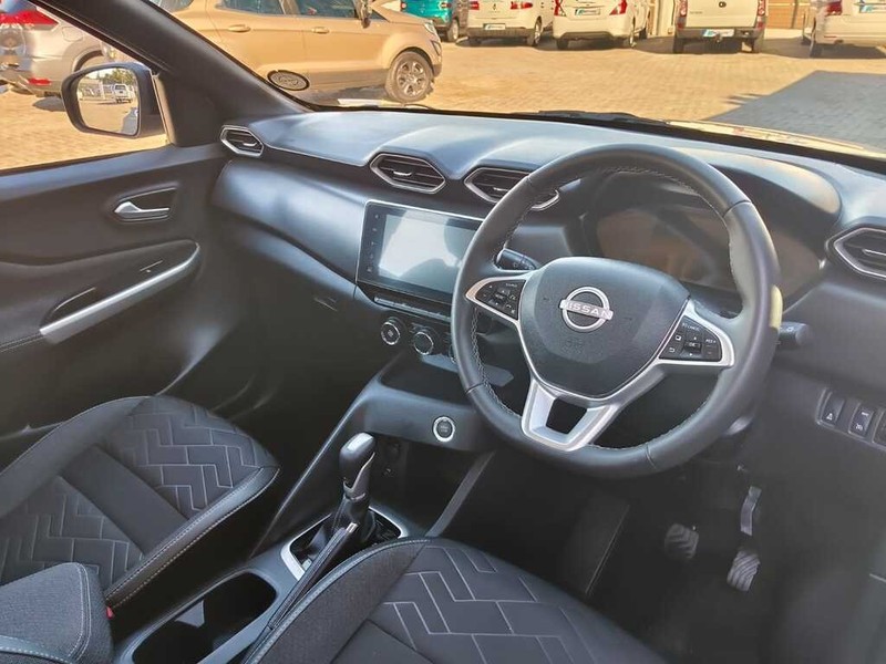 Nissan Magnite - King Cars Bellville/Vredekloof - Image 11