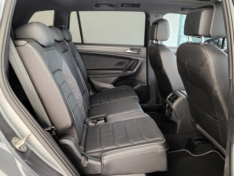 Volkswagen Tiguan Allspace - Audi Centre Somerset West - Image 9