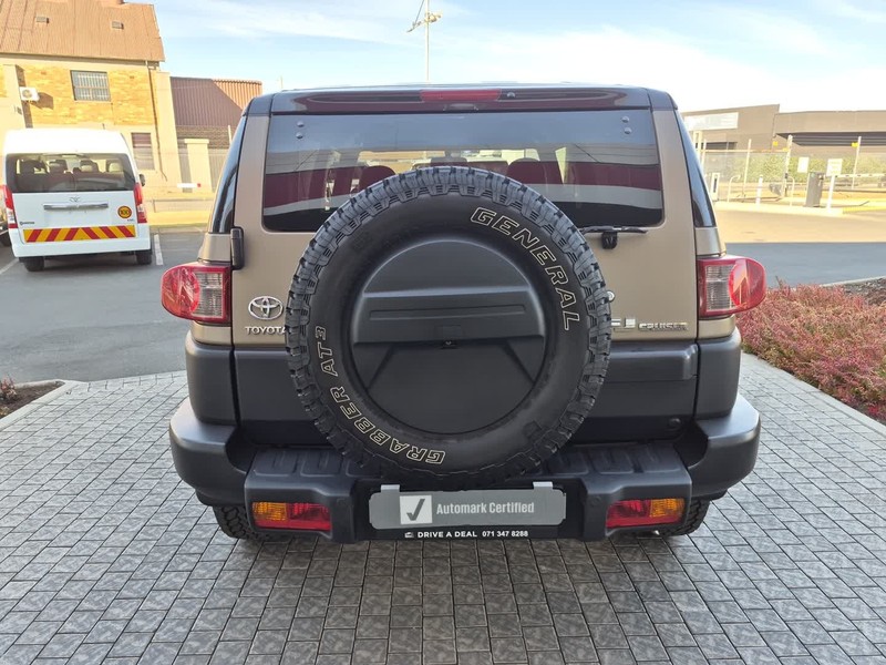 Toyota FJ Cruiser - Nic Bottari Toyota - Image 4