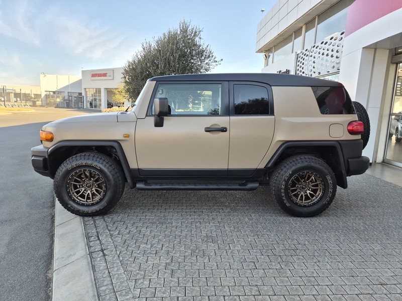 Toyota FJ Cruiser - Nic Bottari Toyota - Image 19