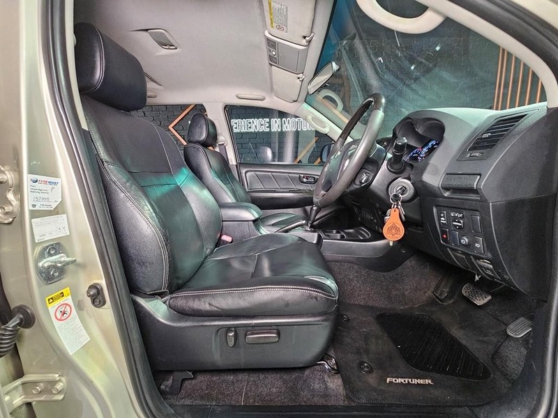 Toyota Fortuner - Mit Mak Motors - Image 9