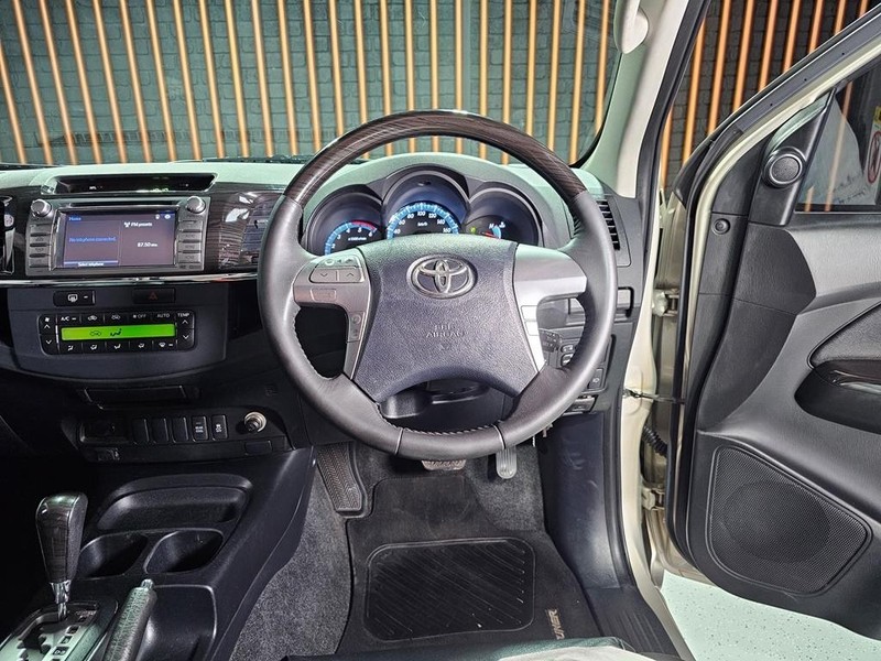 Toyota Fortuner - Mit Mak Motors - Image 10