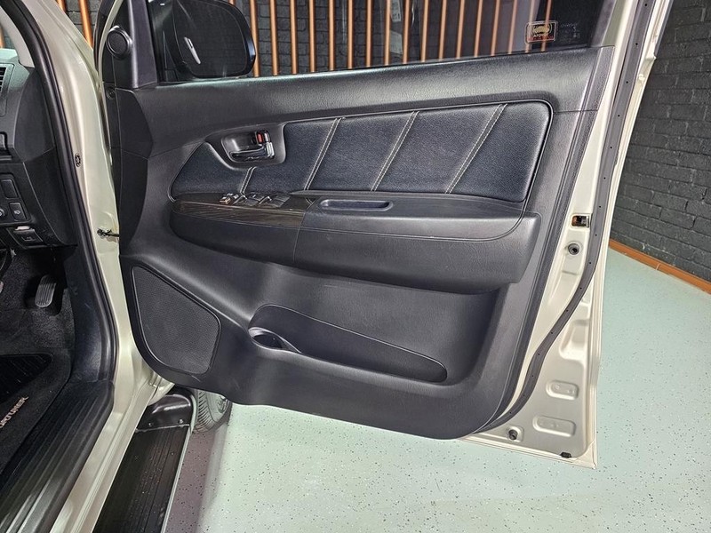 Toyota Fortuner - Mit Mak Motors - Image 7