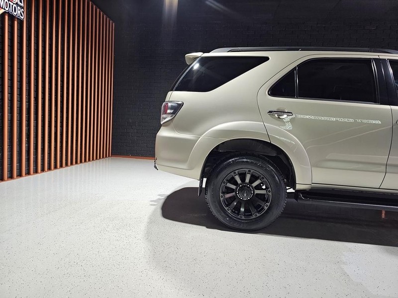 Toyota Fortuner - Mit Mak Motors - Image 28