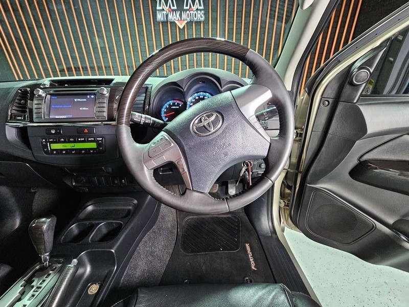 Toyota Fortuner - Mit Mak Motors - Image 19