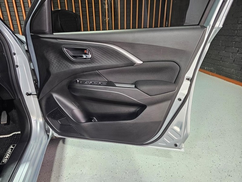 Suzuki Swift - Mit Mak Motors - Image 7