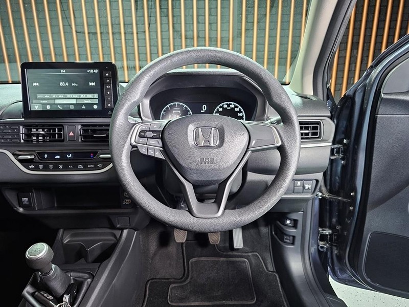 Honda Amaze - Mit Mak Motors - Image 10