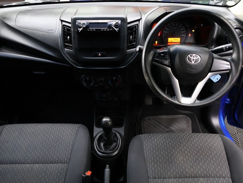 Toyota Vitz - KING OF CARS - Image 9