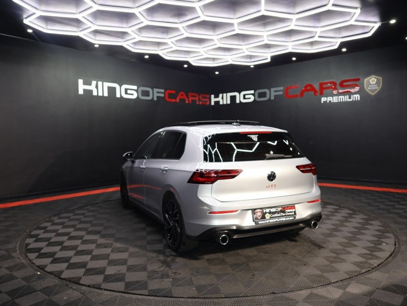 Volkswagen Golf - KING OF CARS - Image 6